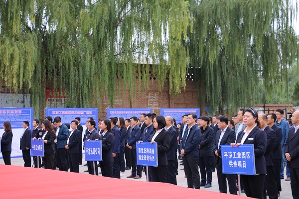 市委副書記、市長王奮彥帶隊(duì)觀摩督查公司項(xiàng)目建設(shè)工作(圖4)