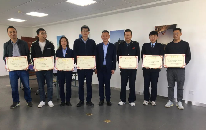 市產(chǎn)投集團(tuán)團(tuán)委舉辦“慶五一、迎五四”球類聯(lián)誼比賽(圖3)
